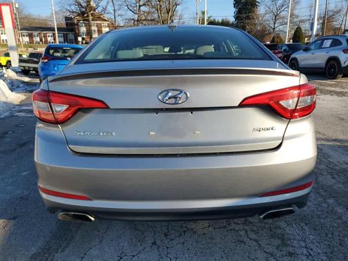2015 Hyundai SONATA Sport