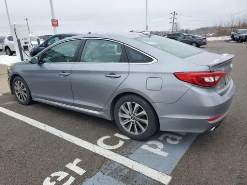 2015 Hyundai SONATA Sport