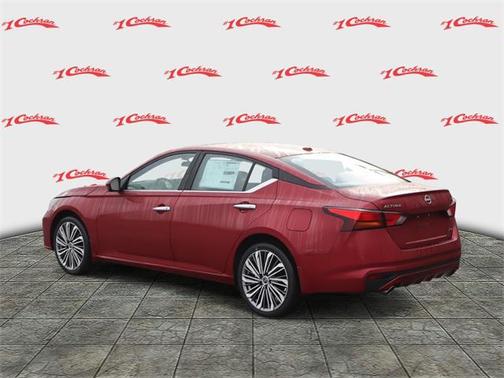 2025 Nissan Altima SL