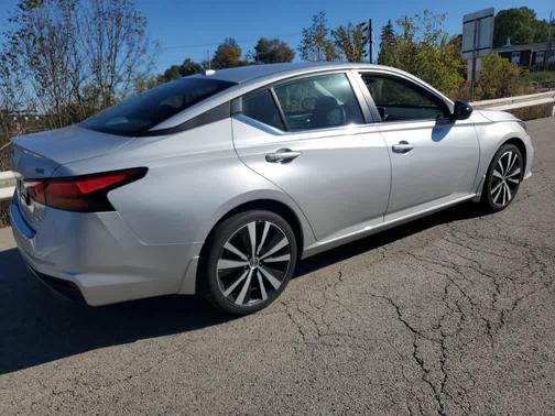 2021 Nissan Altima SR Intelligent AWD