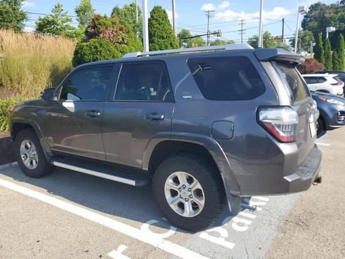 Magnetic Gray Metallic 2016 Toyota 4Runner SR5 Premium