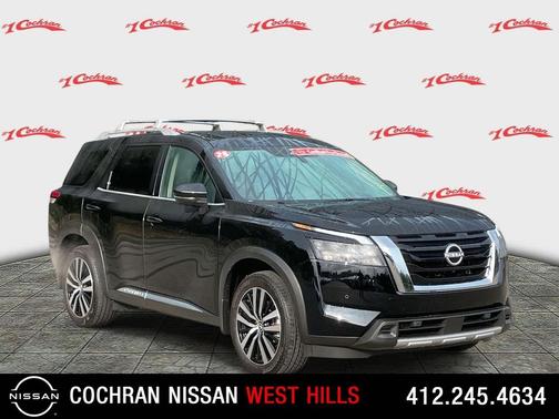 2025 Nissan Pathfinder Platinum 4WD
