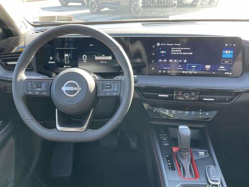Super Black 2026 Nissan Kicks SR