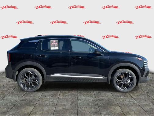 Super Black 2026 Nissan Kicks SR