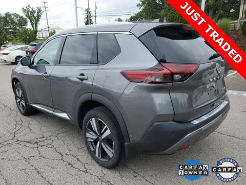2022 Nissan Rogue SL