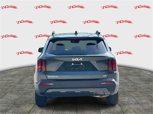 2023 Kia Sorento S