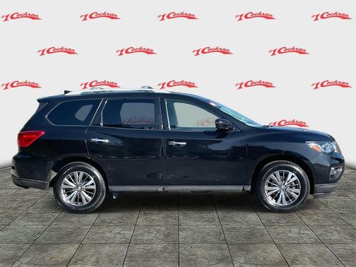 2019 Nissan Pathfinder S