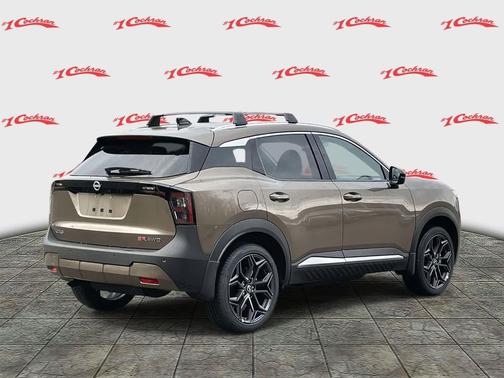 Canyon Bronze Metallic 2026 Nissan Kicks SR