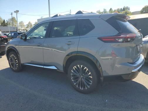 2025 Nissan Rogue Platinum