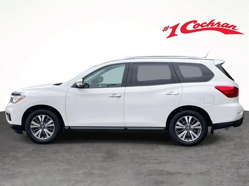 2018 Nissan Pathfinder SV