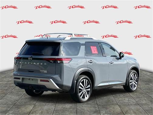 2025 Nissan Pathfinder Platinum