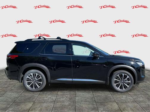 Super Black 2026 Nissan Pathfinder Platinum
