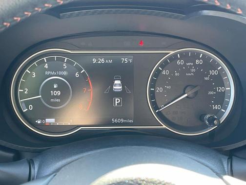 Gray Sky Pearl 2025 Nissan Versa 1.6 S