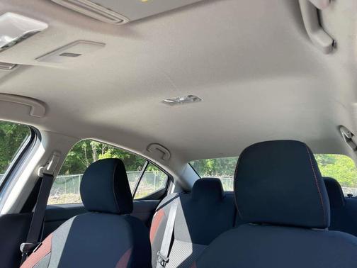 Gray Sky Pearl 2025 Nissan Versa 1.6 S