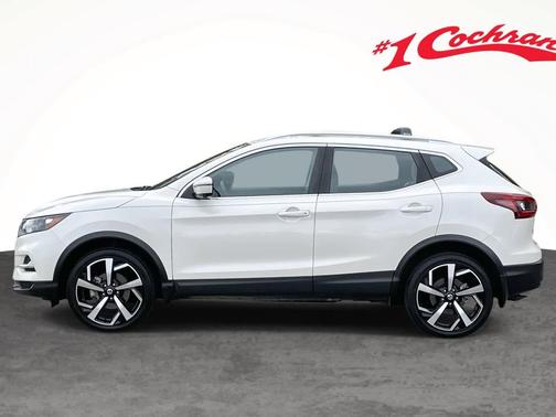 2022 Nissan Rogue Sport SL