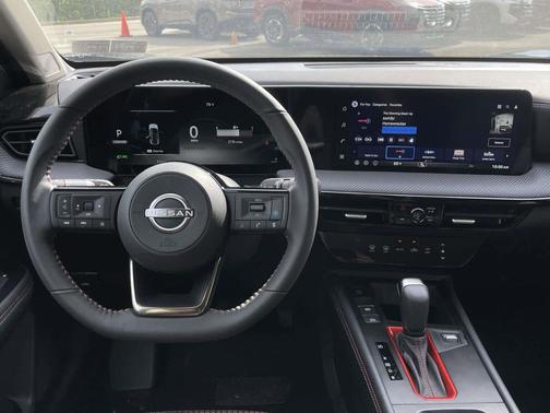Deep Blue Pearl 2026 Nissan Kicks SR