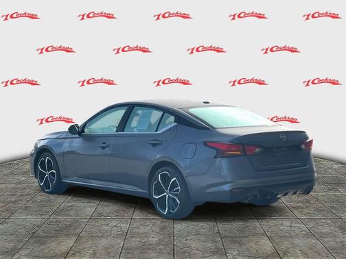 2024 Nissan Altima SR FWD