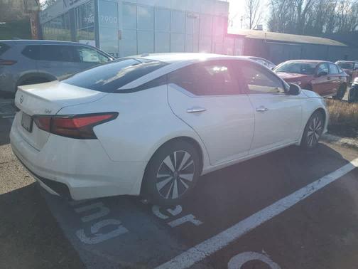 2020 Nissan Altima 2.5 SV