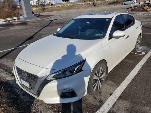 2020 Nissan Altima 2.5 SV