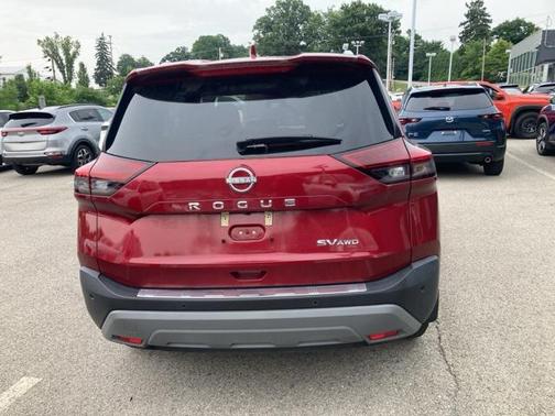 2022 Nissan Rogue SV