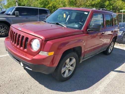Deep Cherry Red Crystal Pearlcoat 2016 Jeep Patriot Latitude