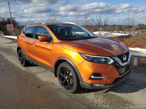 2021 Nissan Rogue Sport SL