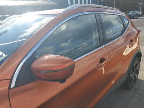 2021 Nissan Rogue Sport SL