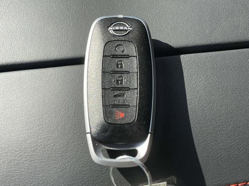 Super Black 2026 Nissan Rogue Rock Creek