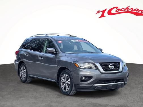 2017 Nissan Pathfinder SL