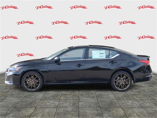 2025 Nissan Altima SR