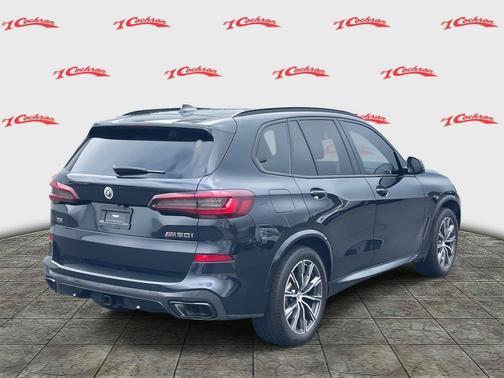 2023 BMW X5 M50i
