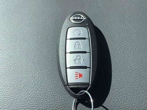 Bluestone Pearl 2026 Nissan Frontier PRO-4X