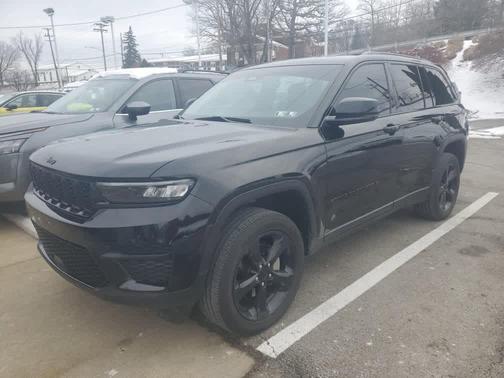 2023 Jeep Grand Cherokee Altitude