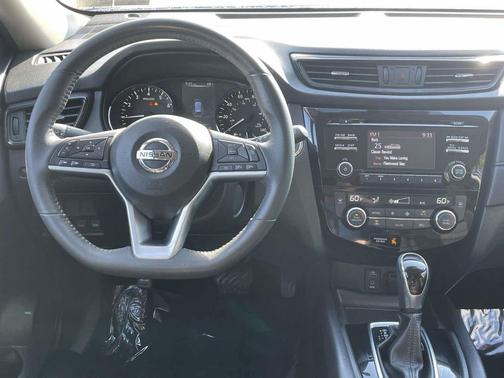 Caspian Blue 2017 Nissan Rogue SV