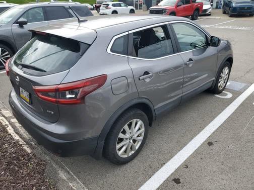 2020 Nissan Rogue Sport S