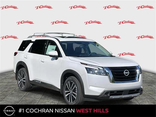 2025 Nissan Pathfinder Platinum