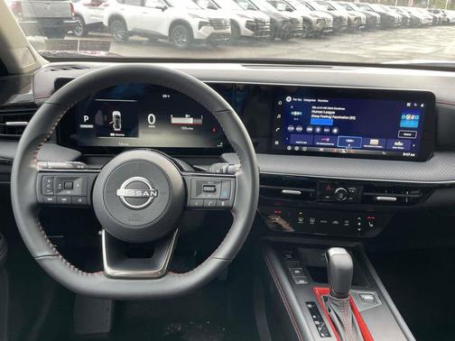 Scarlet Ember Tintcoat 2026 Nissan Kicks SR