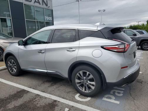 Brilliant Silver Metallic 2017 Nissan Murano SL