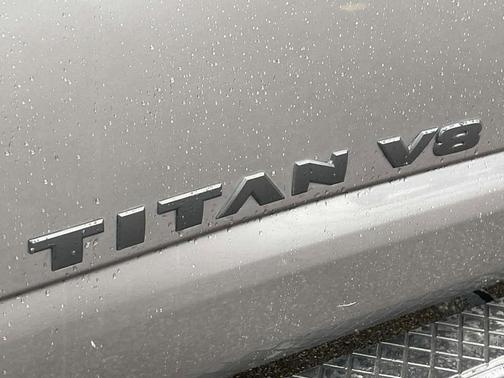 2019 Nissan Titan SV