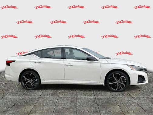 2025 Nissan Altima SR AWD