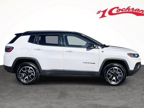 2024 Jeep Compass Trailhawk