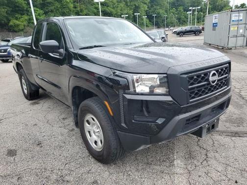 2023 Nissan Frontier S