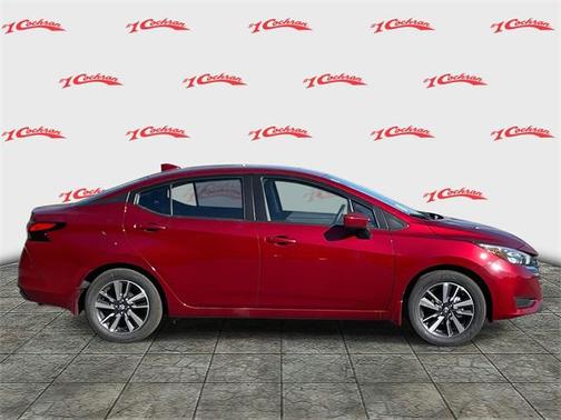 2025 Nissan Versa 1.6 SV