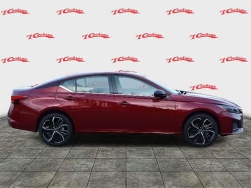 2025 Nissan Altima SR AWD