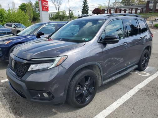 Modern Steel Metallic 2019 Honda Passport Elite