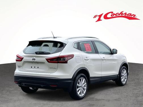 2022 Nissan Rogue Sport SV