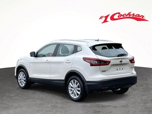 2022 Nissan Rogue Sport SV
