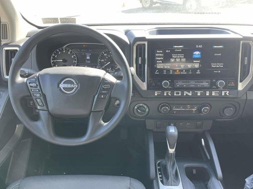 Glacier White 2026 Nissan Frontier SV