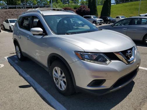 Brilliant Silver 2016 Nissan Rogue SV