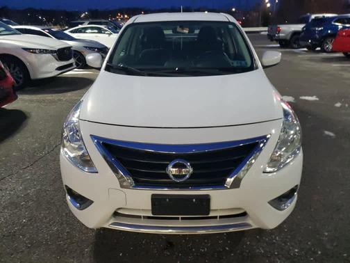 2018 Nissan Versa 1.6 SV
